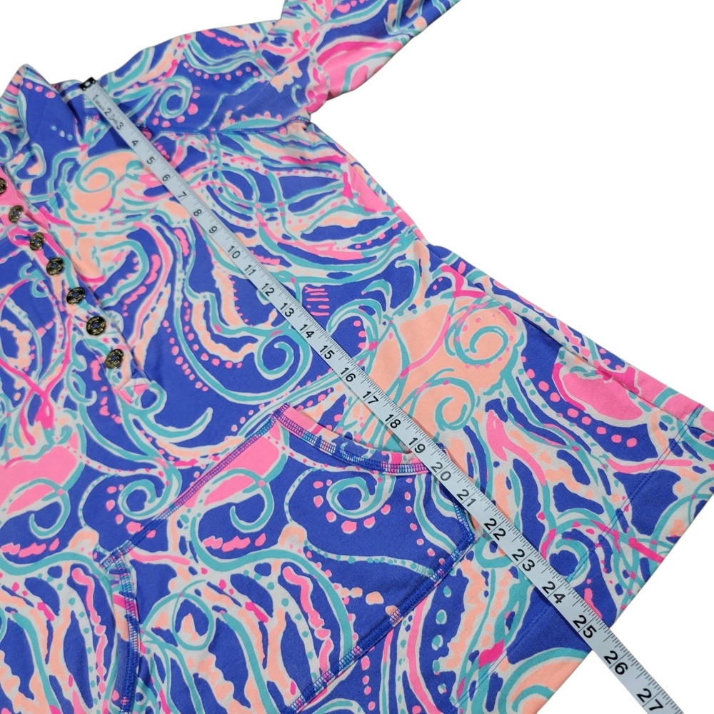 Lilly Pulitzer Captain Popover Pullover Top Womens L Blue Jellyfish Print Button - Picture 9 of 9